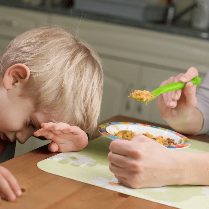 Heritage House Childcare | FUSSY EATERS: METHODS TO AVOID THE BATTLE