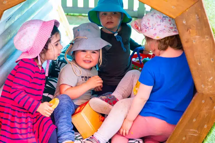 Heritage House Childcare | HOW TO CHOOSE THE BEST CHILDCARE FACILITY FOR YOUR FAMILY?